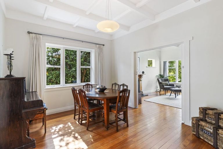 Photo of property in 12 Niccol Avenue, Narrow Neck, Auckland, 0624