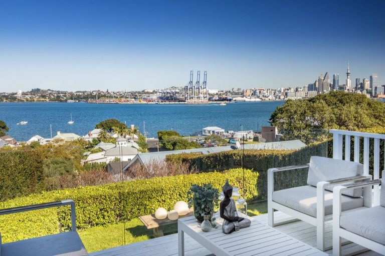 Photo of property in 41 Calliope Road, Devonport, Auckland, 0624