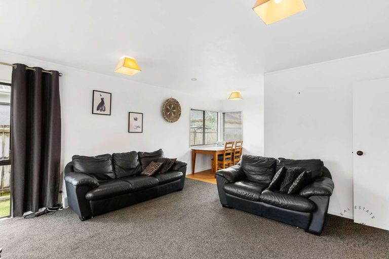 Photo of property in 2/23 Marr Road, Manurewa, Auckland, 2102