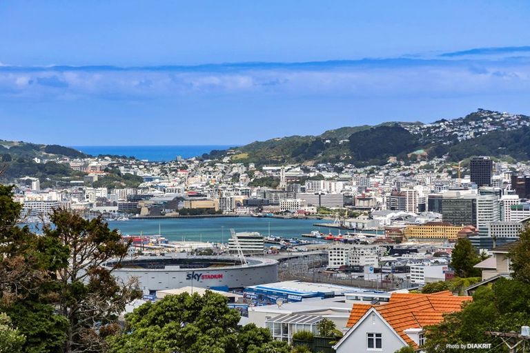 Photo of property in 4 Nepal Place, Khandallah, Wellington, 6035