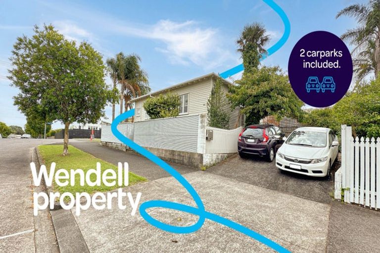 Photo of property in 52 Formby Avenue, Point Chevalier, Auckland, 1022