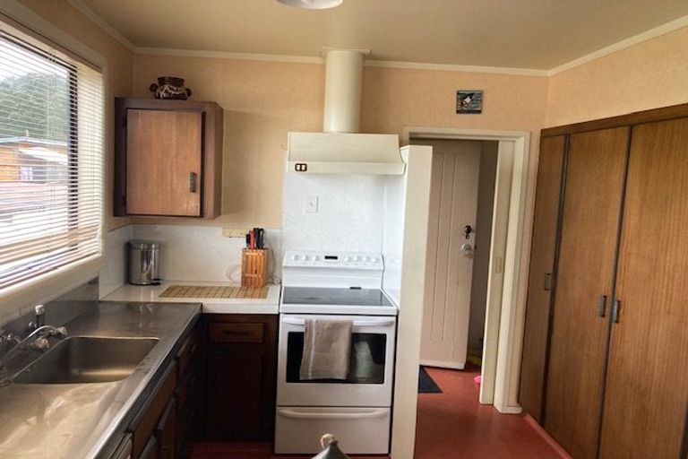 Photo of property in 16 Cameron Road, Te Puke, 3119