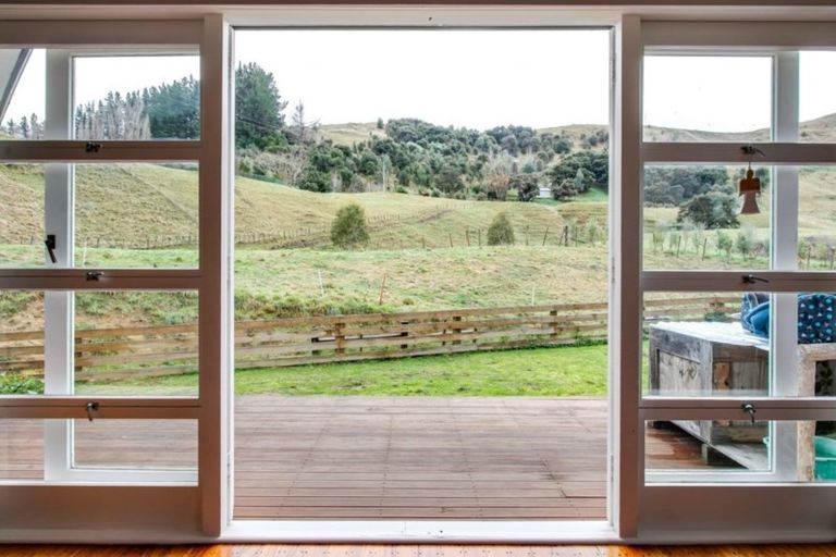 Photo of property in 1153a Dartmoor Road, Dartmoor, Napier, 4186