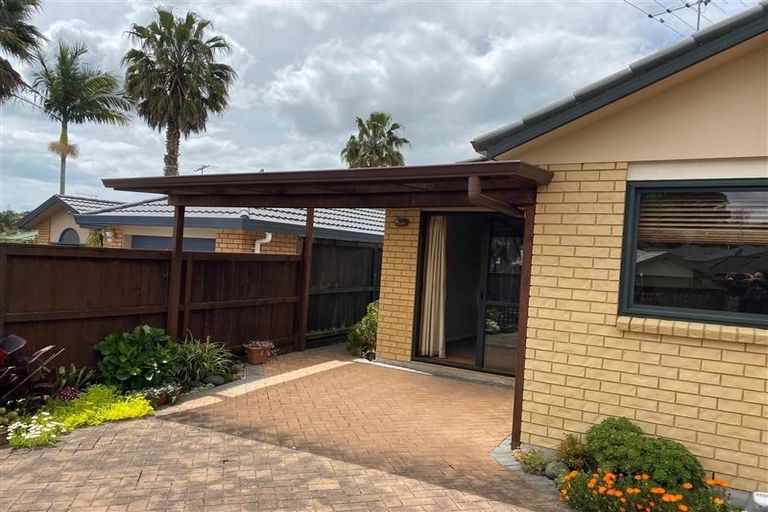 Photo of property in 4 Red Hibiscus Road, Stanmore Bay, Whangaparaoa, 0932