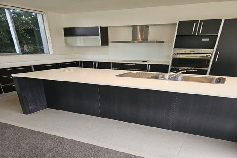 Photo of property in 715a Beach Road, Browns Bay, Auckland, 0630