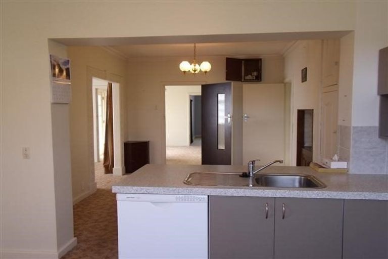 Photo of property in 21 Springhill Road, Mornington, Dunedin, 9011