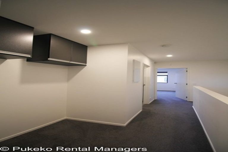 Photo of property in 21 Alliance Lane, Papakura, 2110