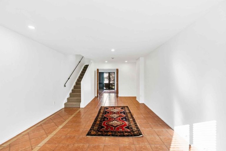 Photo of property in 15/10 Cleveland Road, Parnell, Auckland, 1052