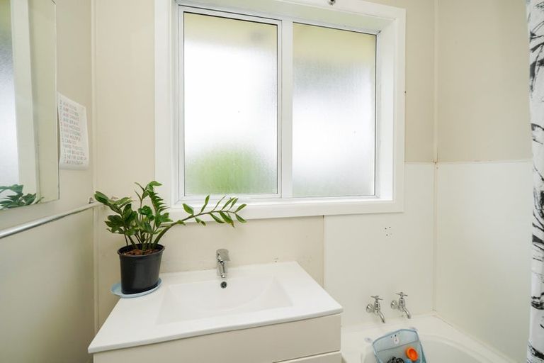 Photo of property in 181 Mcquarrie Street, Kingswell, Invercargill, 9812