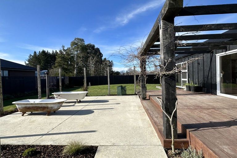 Photo of property in 9e Union Street, Winton, 9720