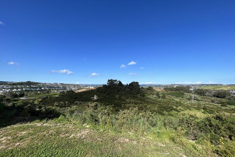Photo of property in 19d Kowhai Road, Wainui, Orewa, 0992