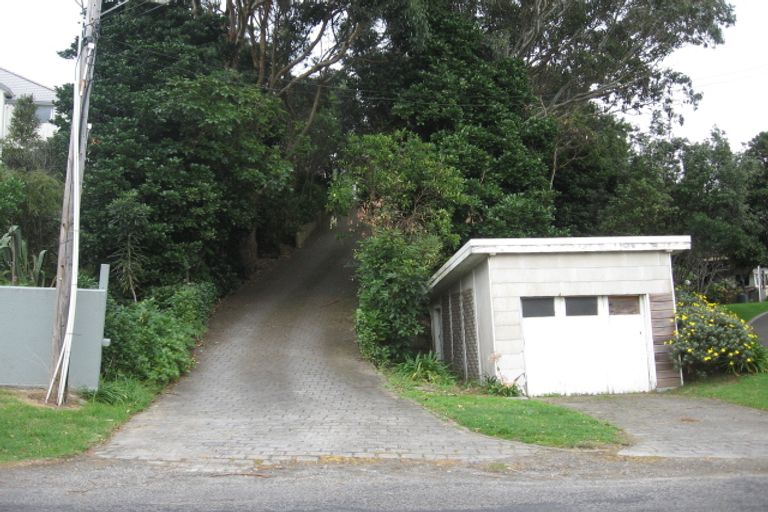 Photo of property in 44 Forest Road, Raumati South, Paraparaumu, 5032