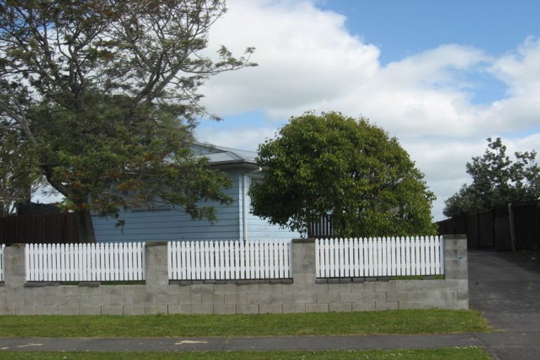 Photo of property in 62 Burundi Avenue, Clendon Park, Auckland, 2103