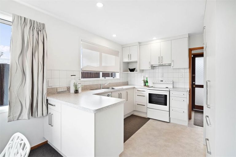 Photo of property in 1/12 Glenbyre Place, Bromley, Christchurch, 8062