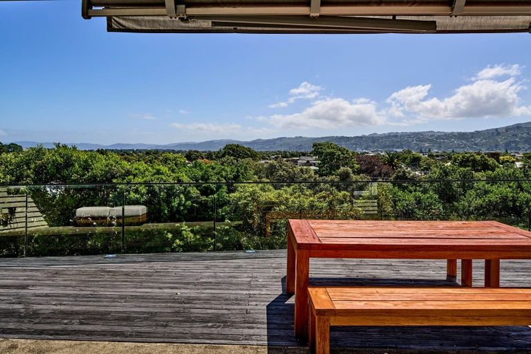 Photo of property in 71 Wyndrum Avenue, Waterloo, Lower Hutt, 5011