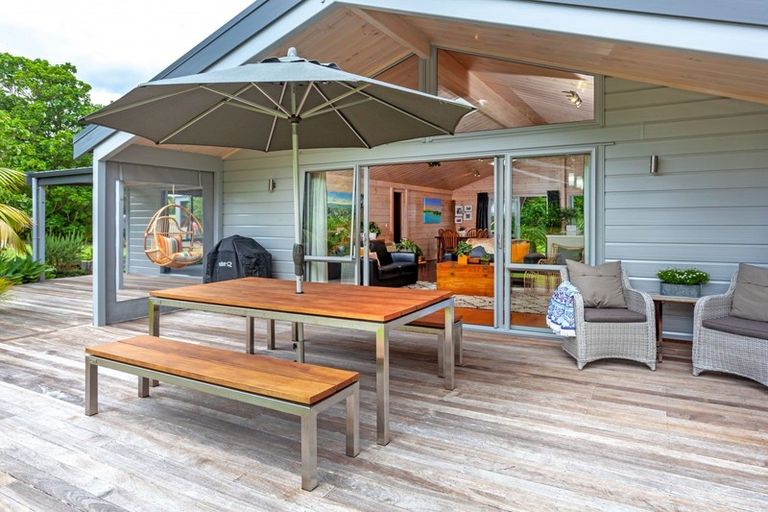 Photo of property in 995a Purangi Road, Cooks Beach, Whitianga, 3591