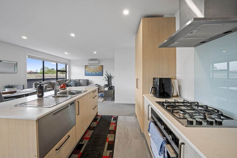 Photo of property in 11/48 Wallace Road, Papatoetoe, Auckland, 2025