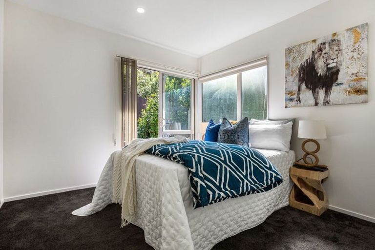 Photo of property in 24 Langana Avenue, Browns Bay, Auckland, 0630