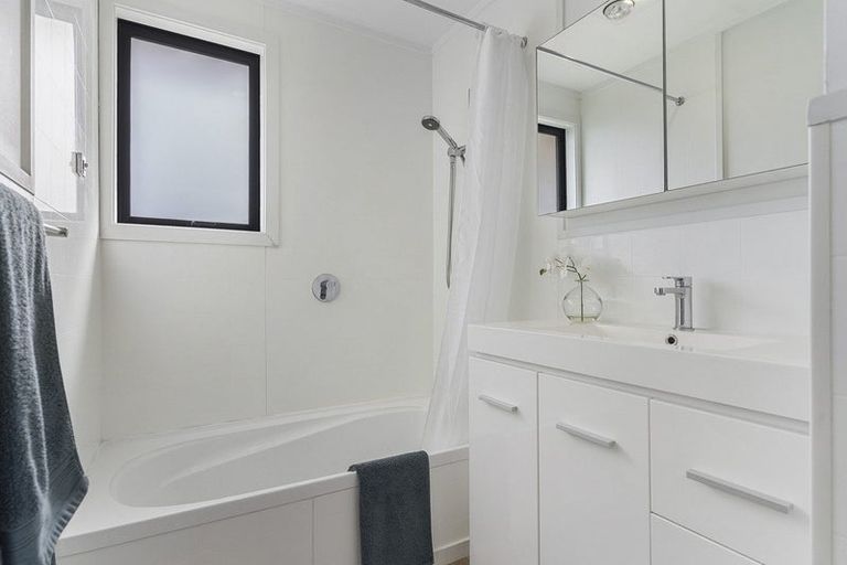 Photo of property in 26b Doncaster Drive, Papamoa Beach, Papamoa, 3118