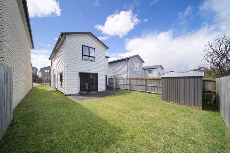 Photo of property in 5 Apa Street, Weymouth, Auckland, 2103
