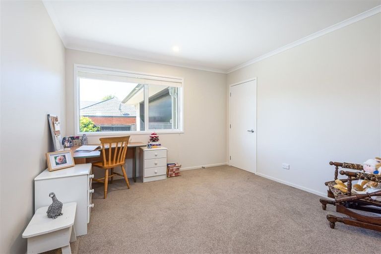 Photo of property in 61 Kotuku Crescent, Woolston, Christchurch, 8023