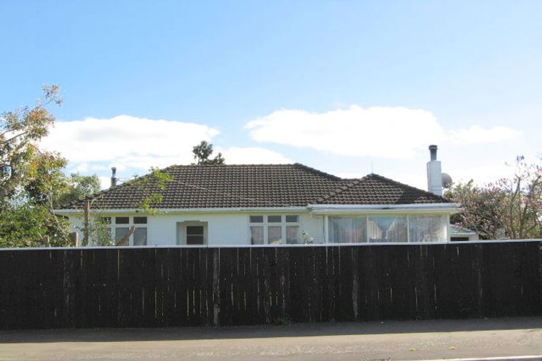 Photo of property in 18 Blackwell Street, Marton, 4710