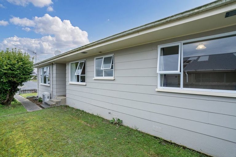 Photo of property in 10 Lauder Crescent, Heidelberg, Invercargill, 9812