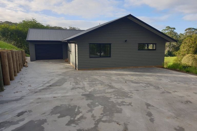 Photo of property in 16 Mandeno Drive, Kerikeri, 0230