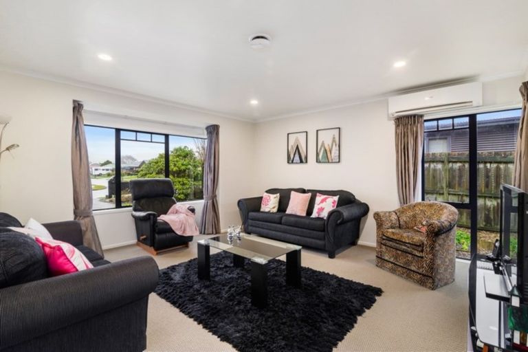 Photo of property in 29 Duggan Drive, Owhata, Rotorua, 3010