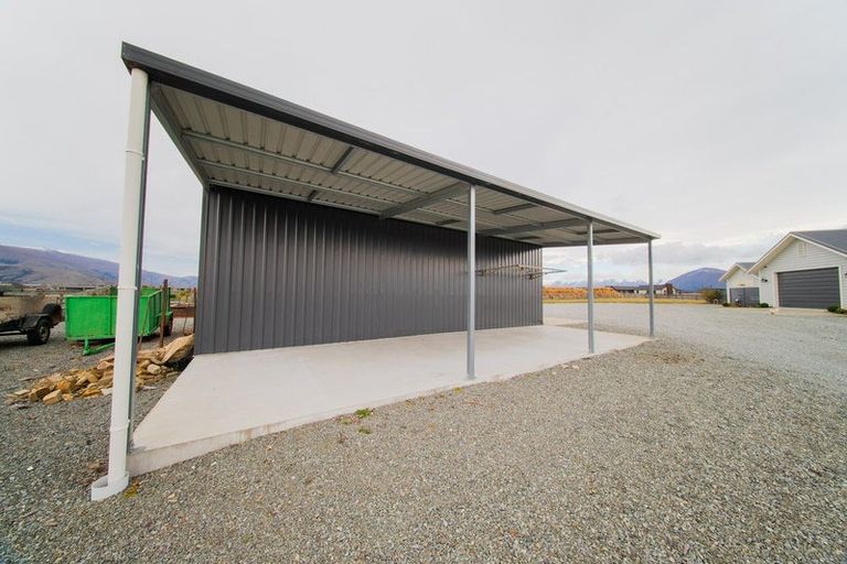 Photo of property in 2 Homestead Avenue, Twizel, 7999