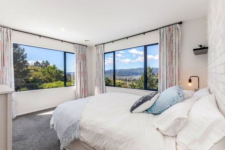 Photo of property in 13 Avonlea Grove, Belmont, Lower Hutt, 5010