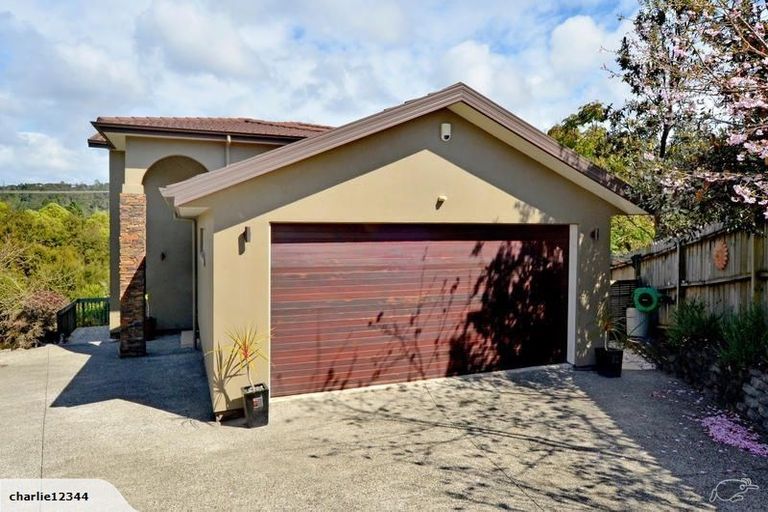 Photo of property in 10 Summerfield Lane, Albany, Auckland, 0632