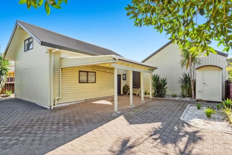 Photo of property in 125a Dickson Road, Papamoa Beach, Papamoa, 3118