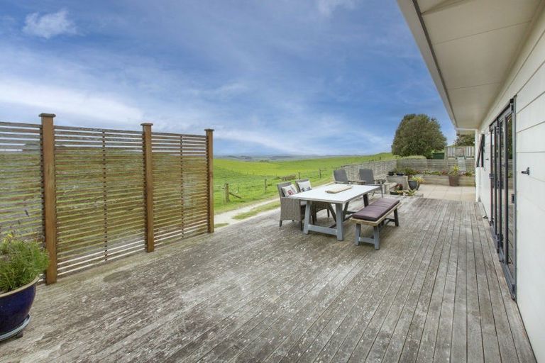 Photo of property in Rehutai Road, Baylys Beach, Dargaville, 0377