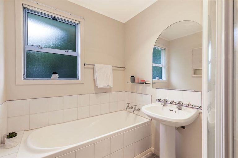 Photo of property in 21 Frederick Street, Avalon, Lower Hutt, 5011