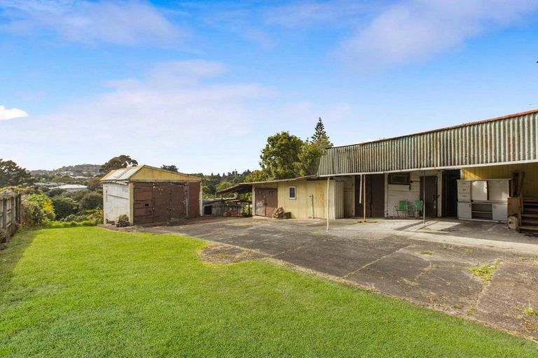 Photo of property in 1608 Great North Road, Waterview, Auckland, 1026