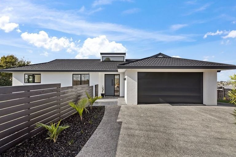 Photo of property in 39 Stanmore Bay Road, Stanmore Bay, Whangaparaoa, 0932