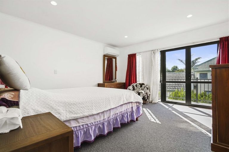 Photo of property in 21 Nielsen Gardens, Rototuna, Hamilton, 3210