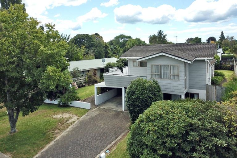 Photo of property in 27 Hookey Drive, Te Puke, 3119