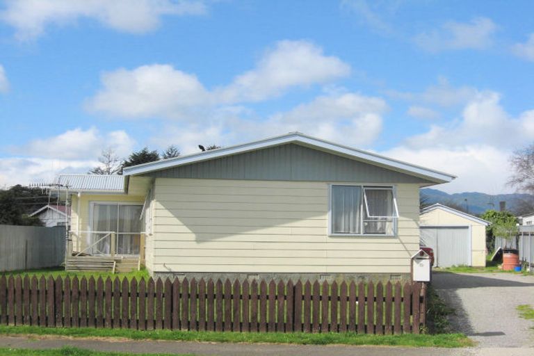 Photo of property in 24 Heather Street, Levin, 5510