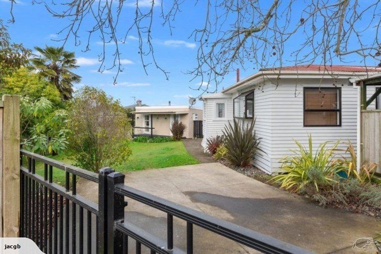 Photo of property in 9 Rothwell Street, Dinsdale, Hamilton, 3204