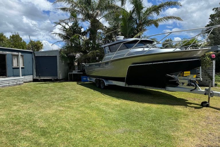 Photo of property in 161a Ocean Beach Road, Tairua, 3508