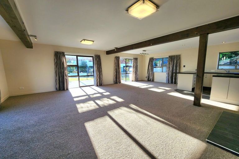 Photo of property in 22 Loris Place, Karoro, Greymouth, 7805