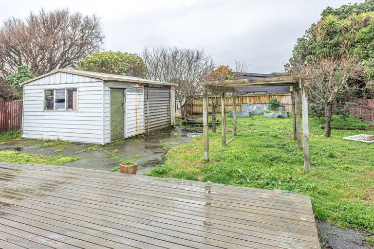 Photo of property in 22 Kotuku Street, Castlecliff, Whanganui, 4501