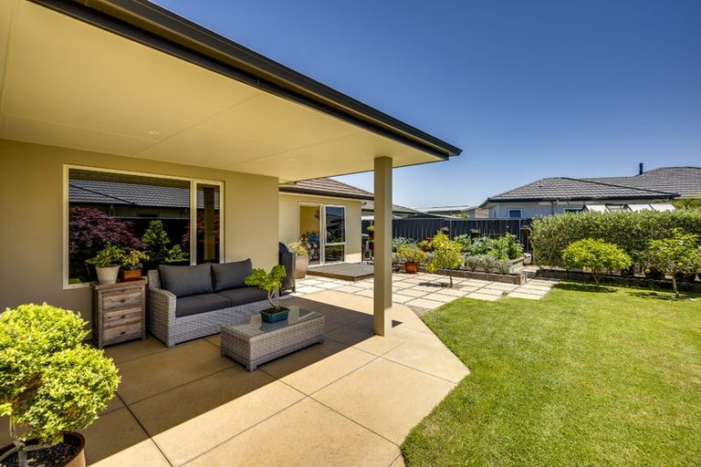 Photo of property in 19 Kapiti Drive, Poraiti, Napier, 4112