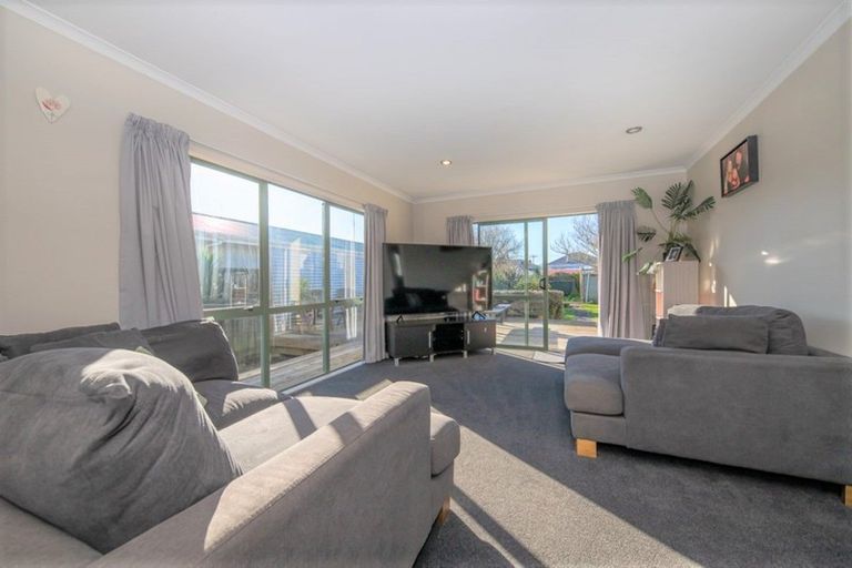 Photo of property in 29 Russell Street, Westport, 7825