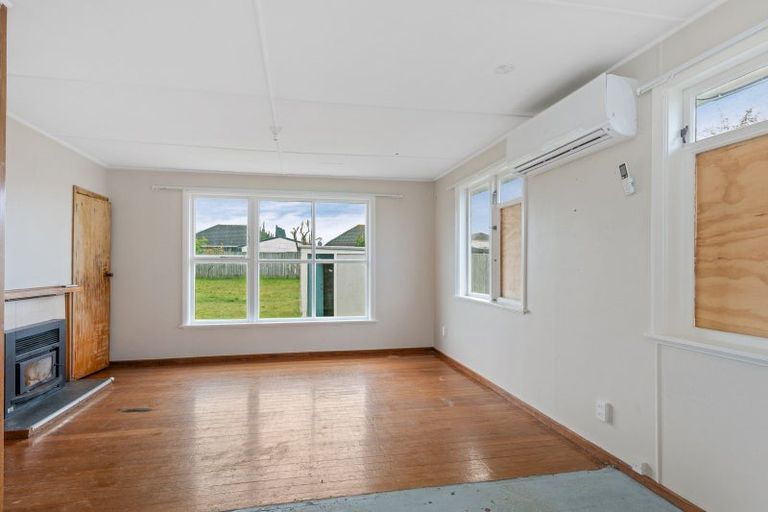 Photo of property in 33 Eureka Street, Aranui, Christchurch, 8061
