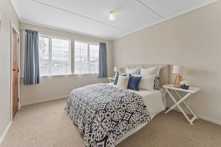 Photo of property in 15 Burcham Street, Taita, Lower Hutt, 5011