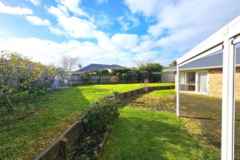 Photo of property in 5 Aspatria Place, Northpark, Auckland, 2013