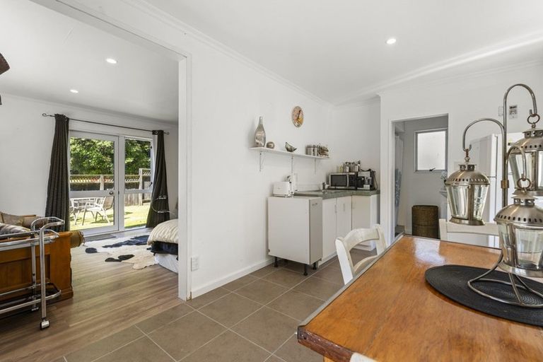 Photo of property in 15 Tombleson Road, Lake Rotoma, Rotorua, 3074